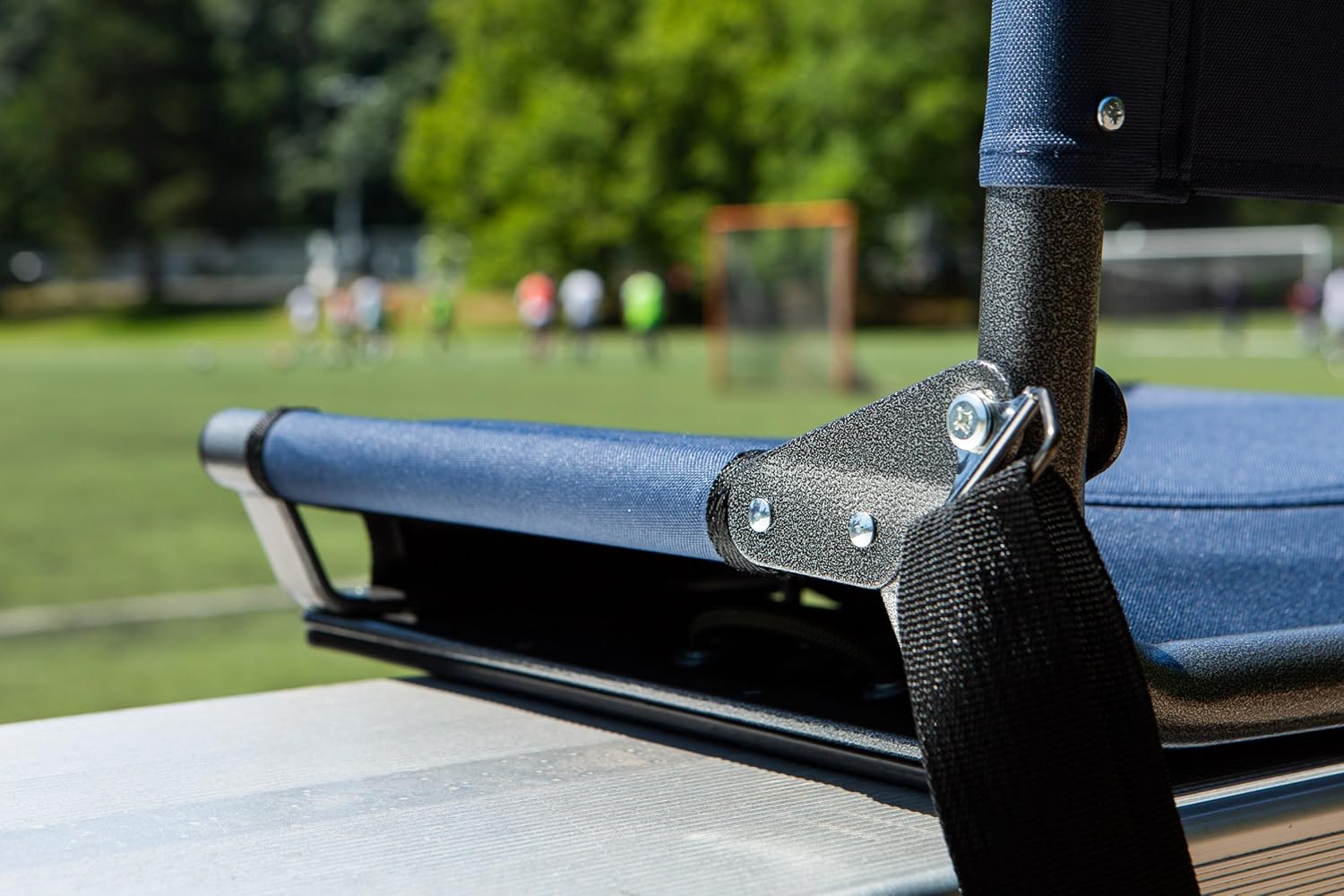 Cascade Mountain Tech Folding Stadium Seat for Benches and Bleacher with Shoulder Strap - 17 Inches Wide : Sports & Outdoors