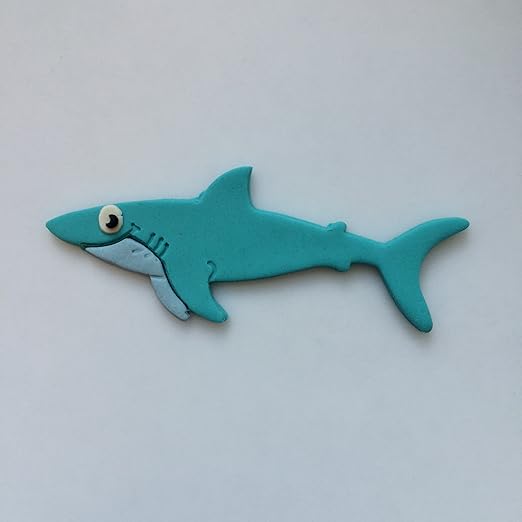 cookie cutter shark toy