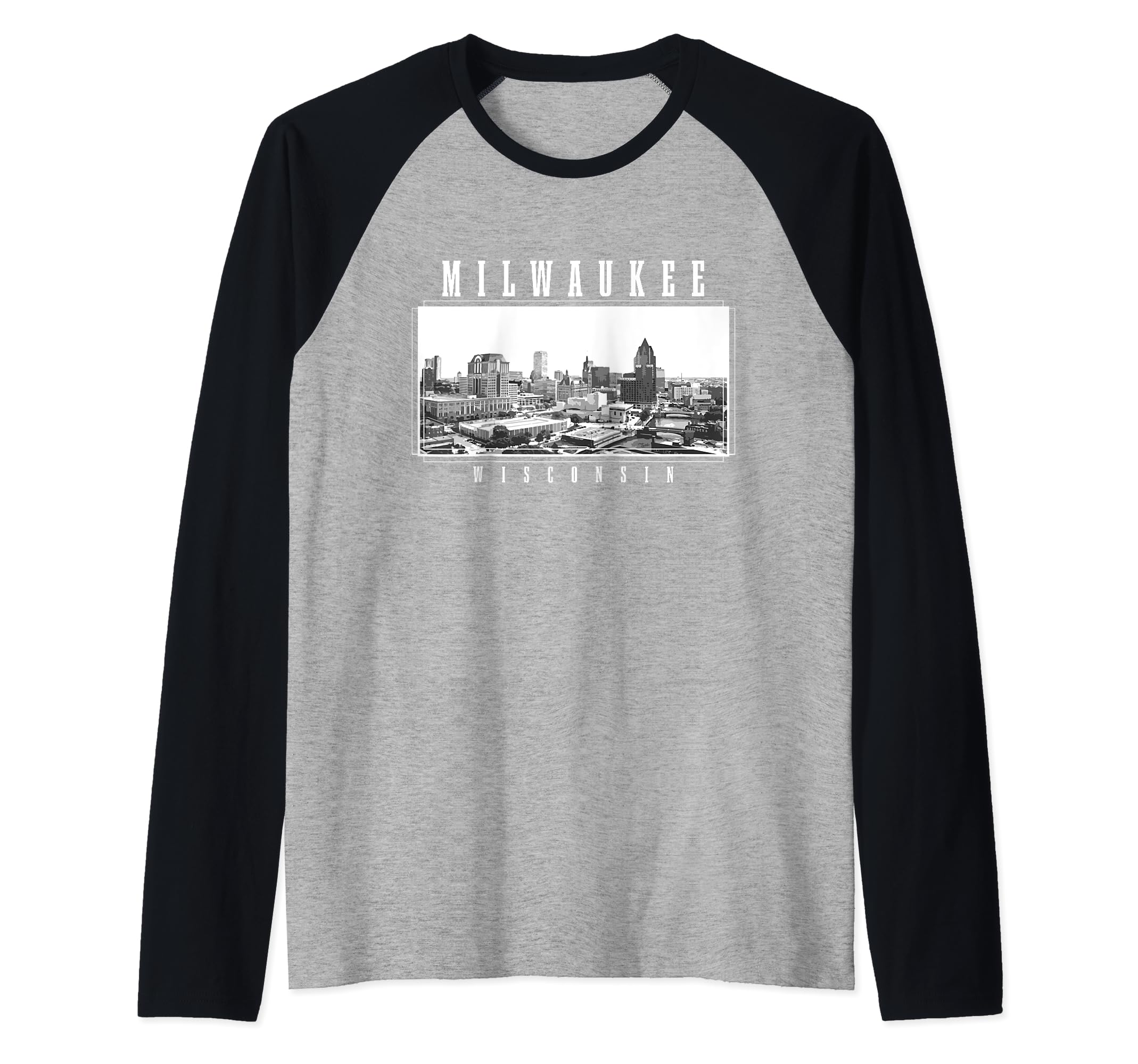 Milwaukee Wisconsin Vintage Souvenir Skyline USA Raglan Baseball Tee