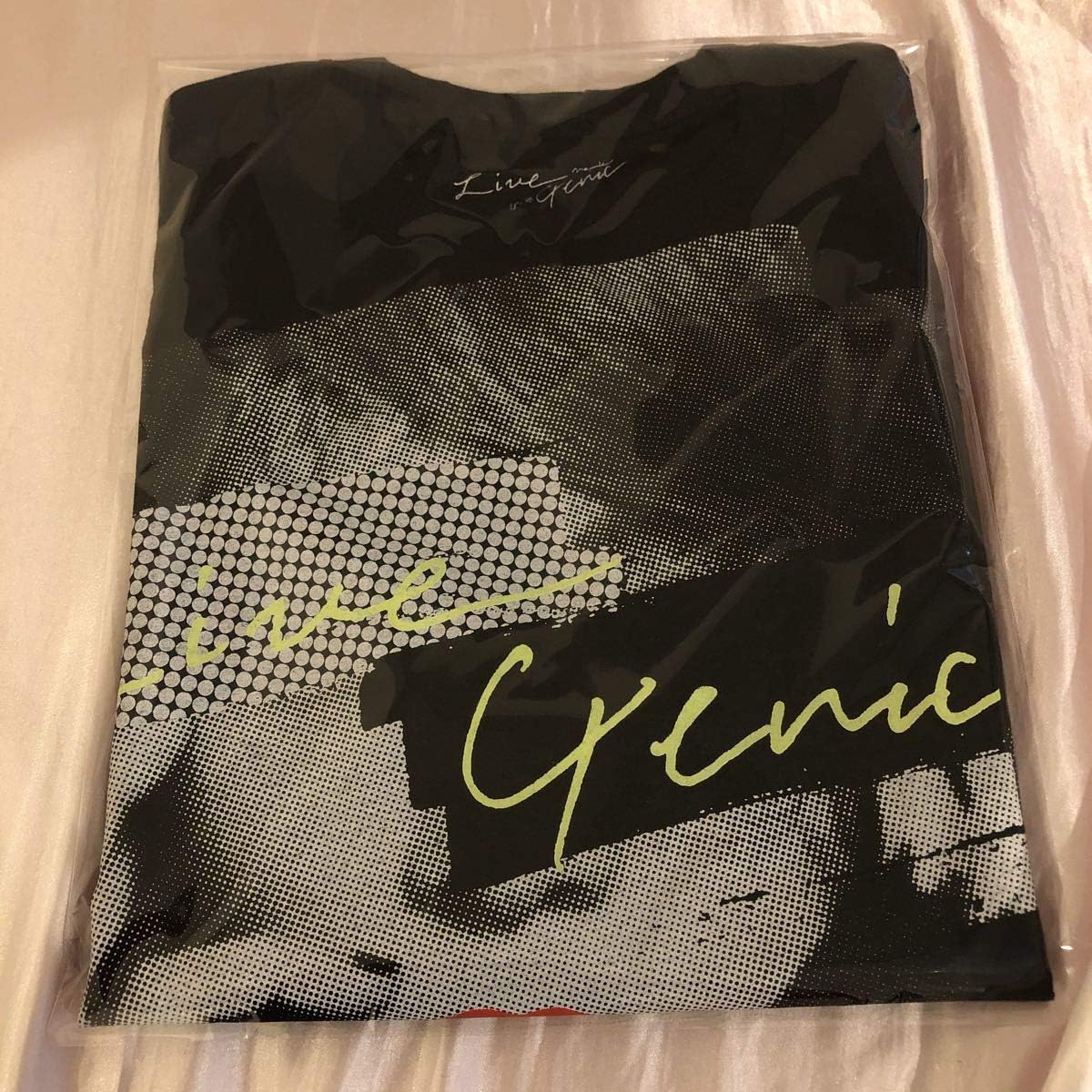 Amazon Co Jp 安室奈美恵 公式グッズ ジェニック Genic Tシャツ ホビー