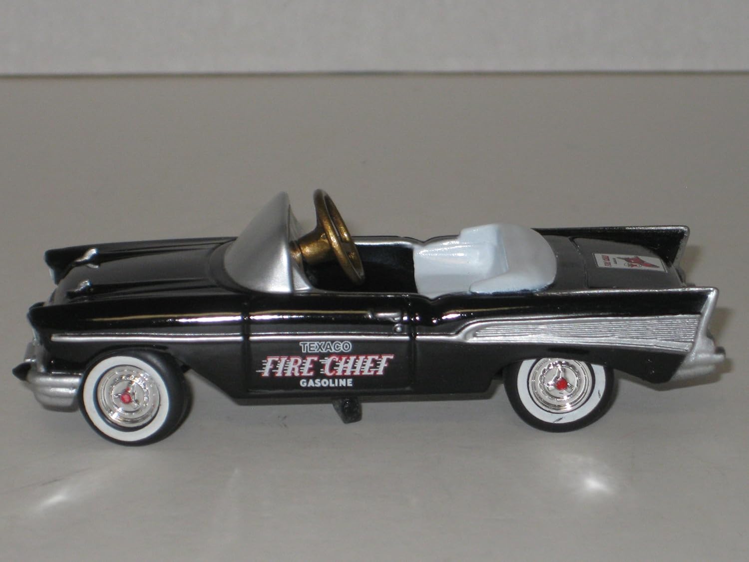 gearbox toys pedal car