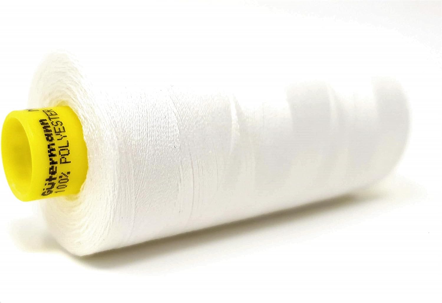 Gütermann Garn Mara 120 Allesnäher Nähgarn Polyester 1000m Nähmaschinengarn UV Beständig (Weiß, 1)