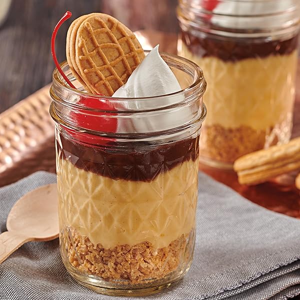 NUTTER BUTTER PEANUT BUTTER SANDWICH COOKIES, 10 SNACK PACKS (4 COOKIES PER PACK)