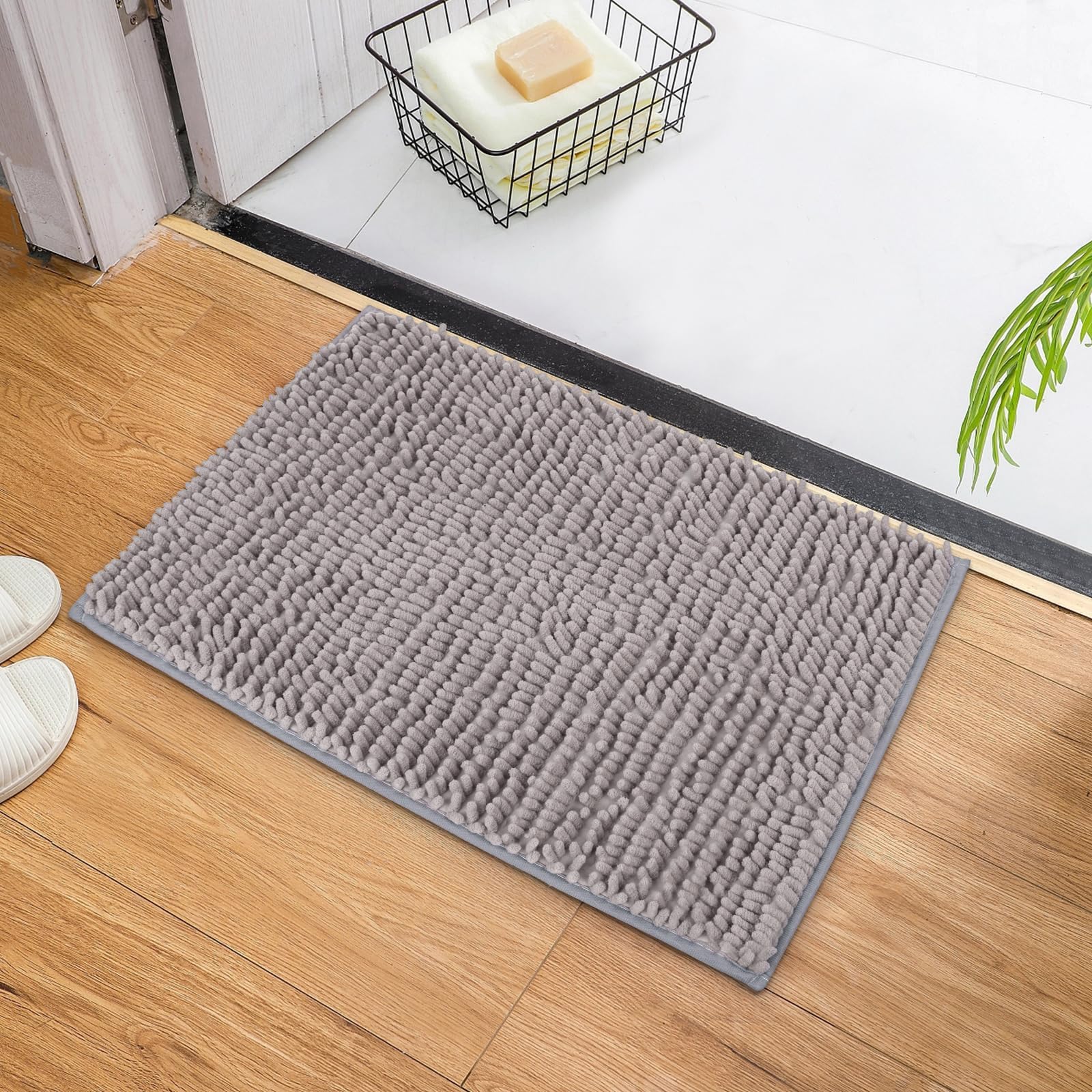 Minicoco Bath Mat Non Slip Anti Mould Mats 40 x 60 cm Chenille Shower Mat Extra Soft Plush Bath Mat Shower Bathroom Mat Super Absorbent Bathroom Mat