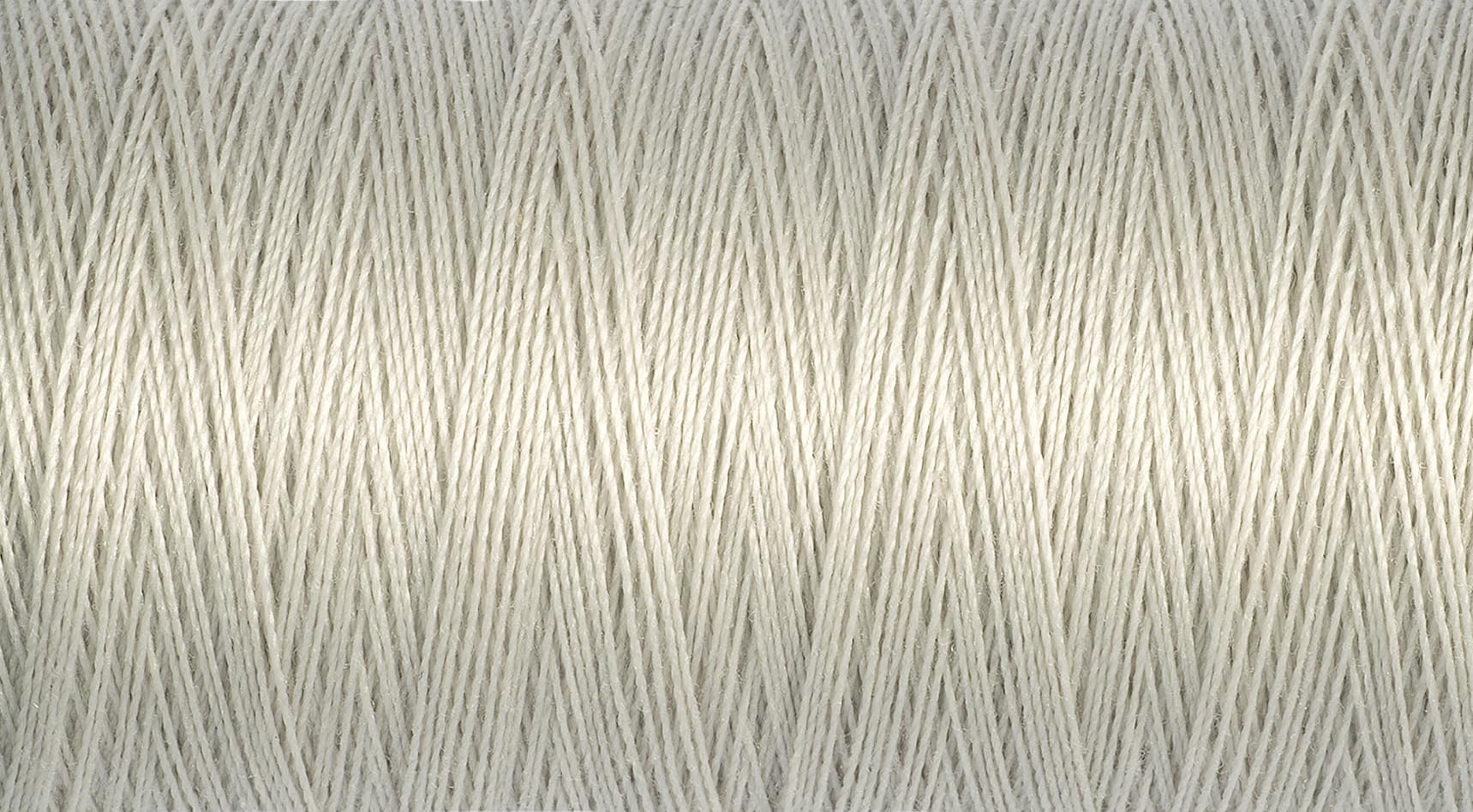 Gutermann Sew All Polyester Thread, 250Mtr, Milk White (0299)