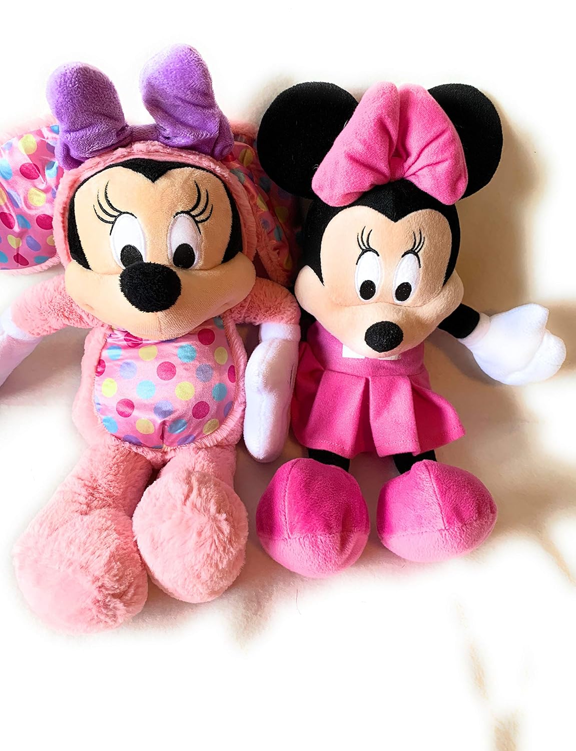 minnie mouse cheerleader toy