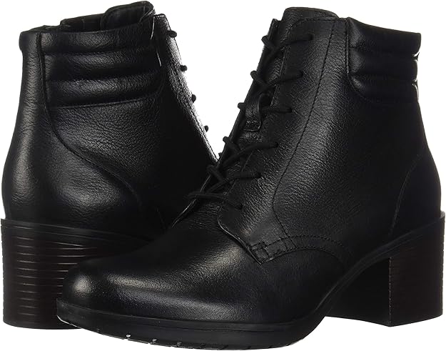 clarks hollis jasmine bootie