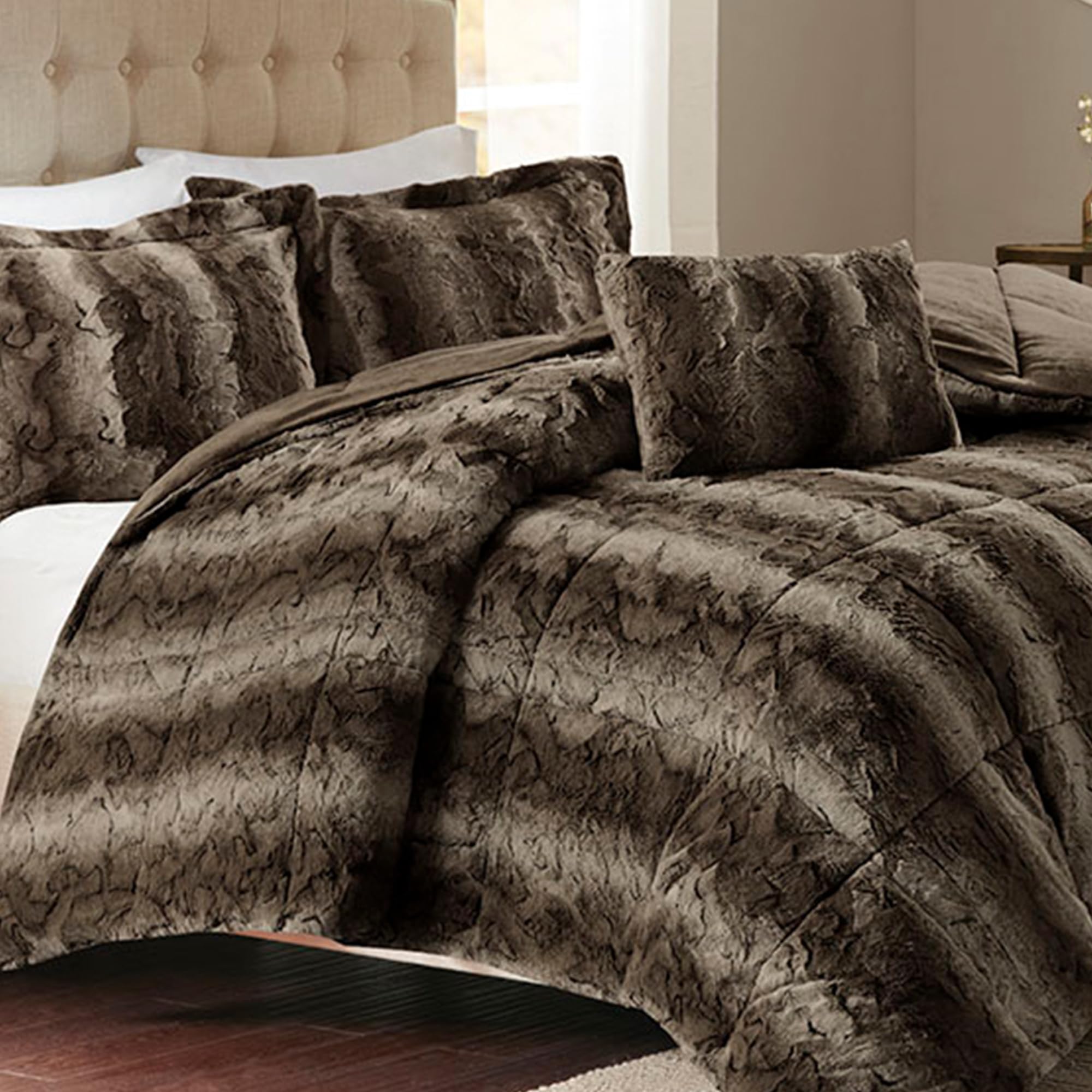 Madison Park Zuri Soft Plush Comforter Set, Faux Fur Animal Stripes Design, Faux Mink On The Reverse, Modern All Season Bedding Set with Matching Sham, King, Brown 4 Piece,Chocolate Image