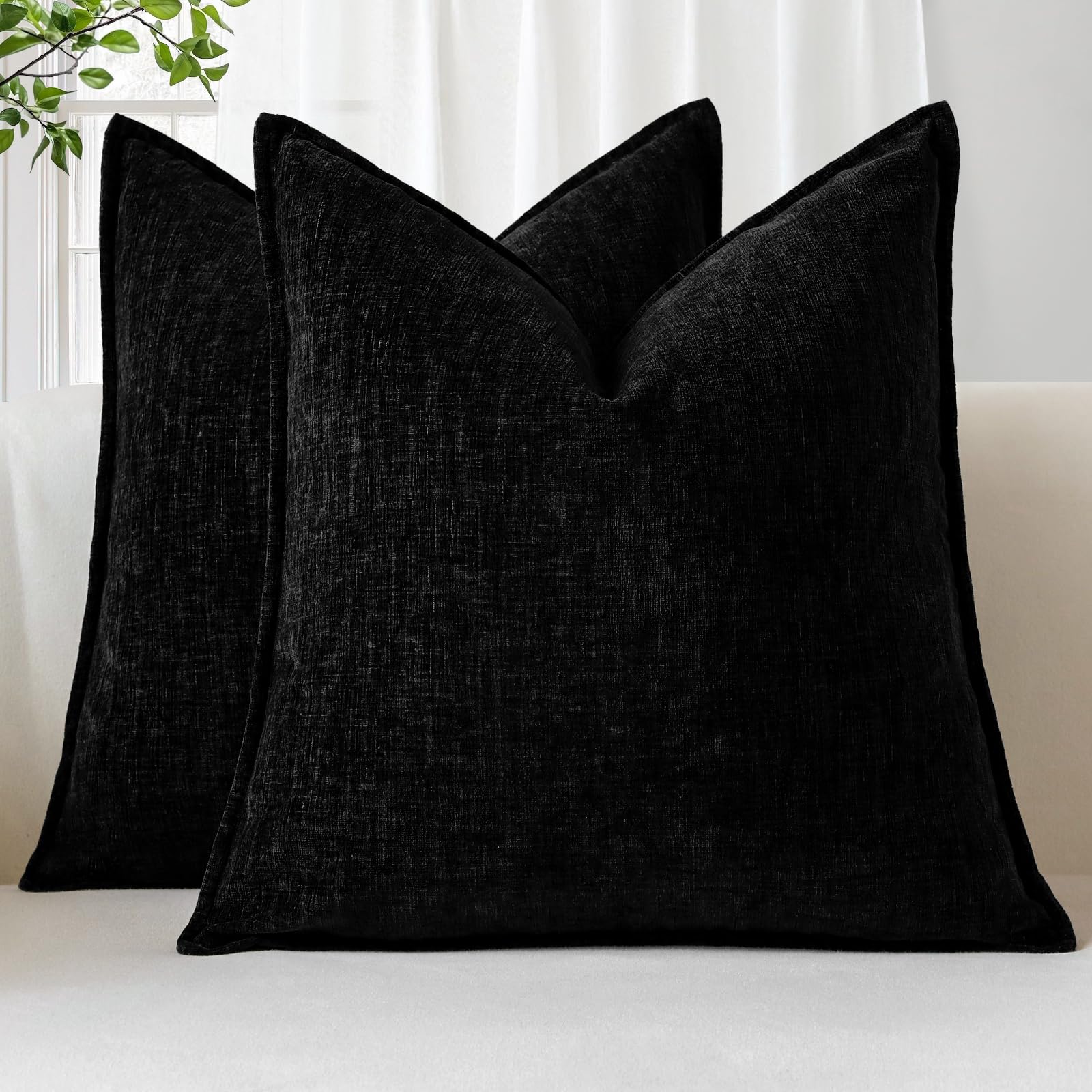 Sungeek Set of 2 Soft Chenille Cushion Covers 45x45cm Square Decorative Throw Pillow Covers with Stitched Edge Solid Dyed Pillow Cases Covers for Home Decor Couch Sofa Bed Living Room, Black