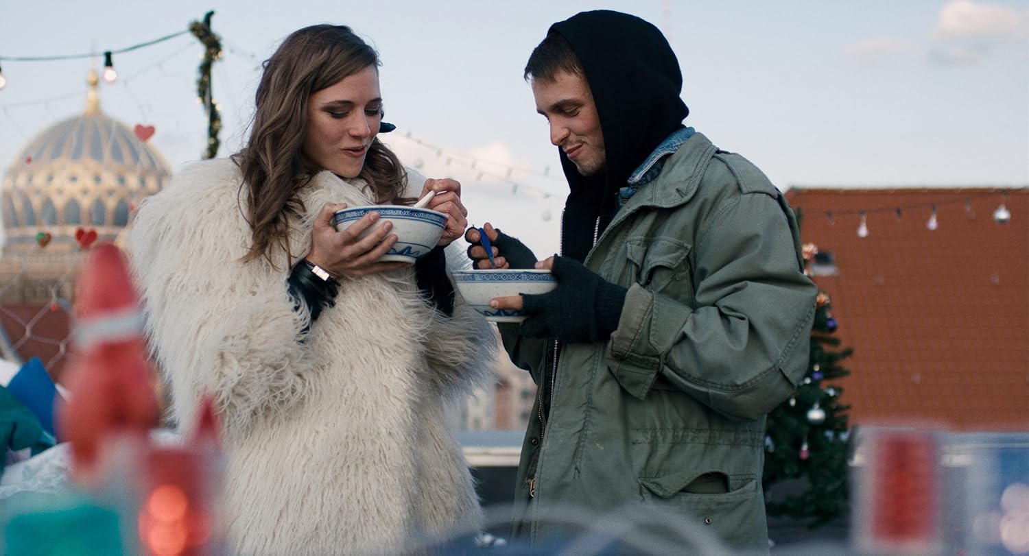 Fucking Berlin Studentin Und Teilzeithure Amazon De Svenja Jung Mateusz Dopieralski Judith Steinhauser Christoph Letkowski Walera Kanischtscheff Paul Boche Eugen Bauder Martin Neuhaus Charley Ann Schmutzler Constantin Lucke Rudolf Martin