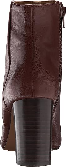 nine west ranfield leather cap toe bootie