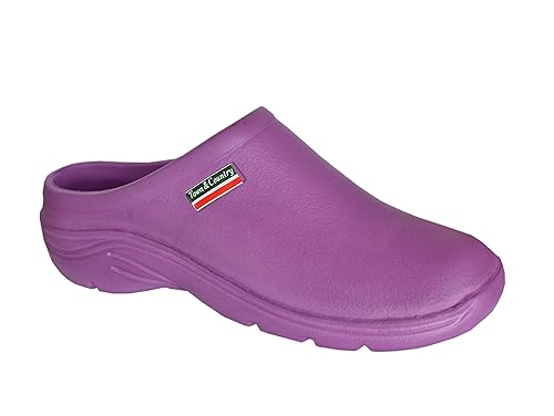 town & country cloggies