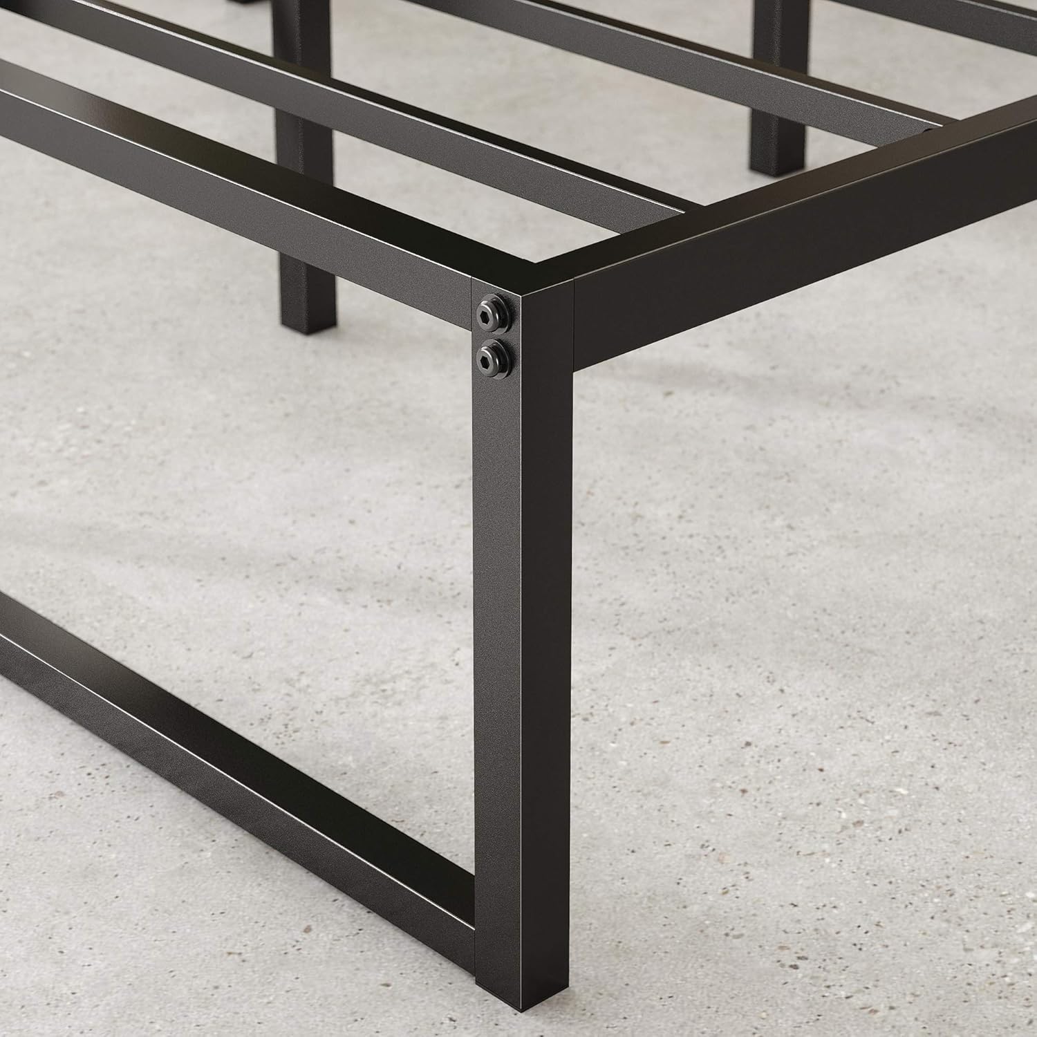 Zinus Lorelai 14 Inch Metal Platform Bed Frame / Steel Slat Support / No Box Spring Needed / Underbed Storage Space / Easy Assembly, Full: Furniture & Decor