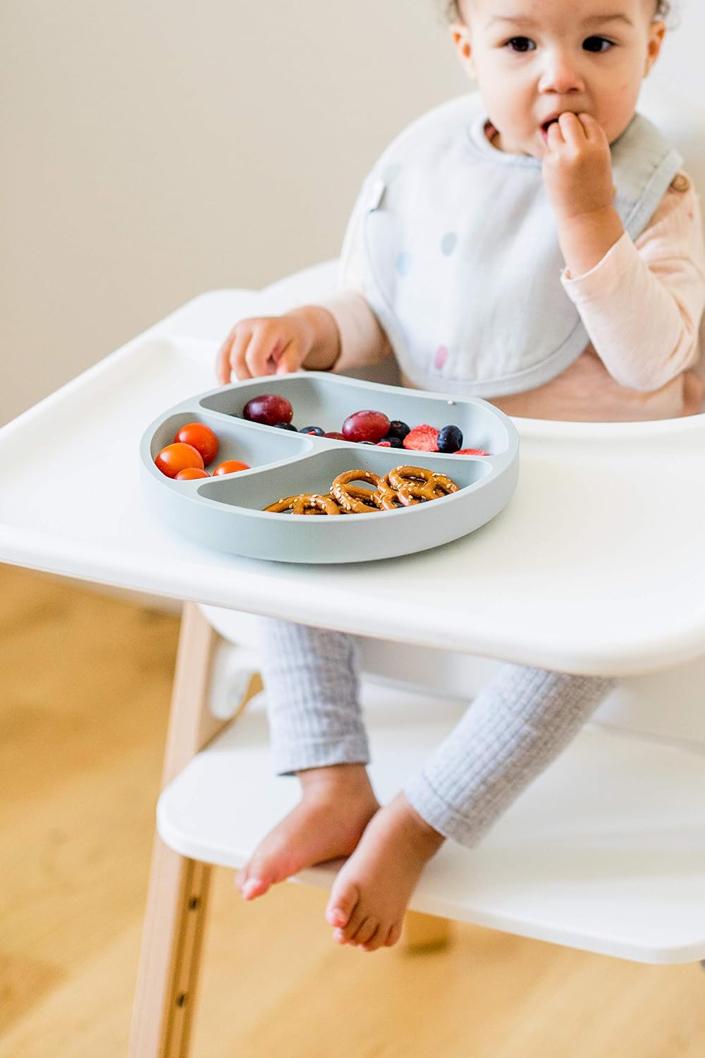 Kindsgut Plate, for Children Made of Silicone, Secure Grip and Non-Slip Thanks to Suction Cup, Free of BPA and FDA-Conform, Aquamarine - Image 4