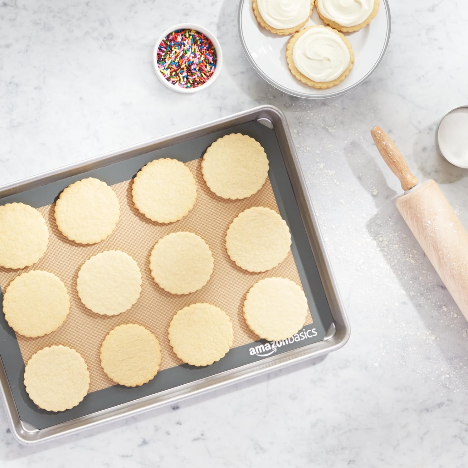 Basics Silicone, Non-Stick, Food Safe Baking Mat - Pack of 2: Kitchen & Dining