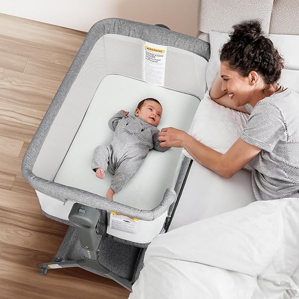 Bedside Sleeper Unilove Hug Me Bassinet 3-in-1 Bedside Bassinet