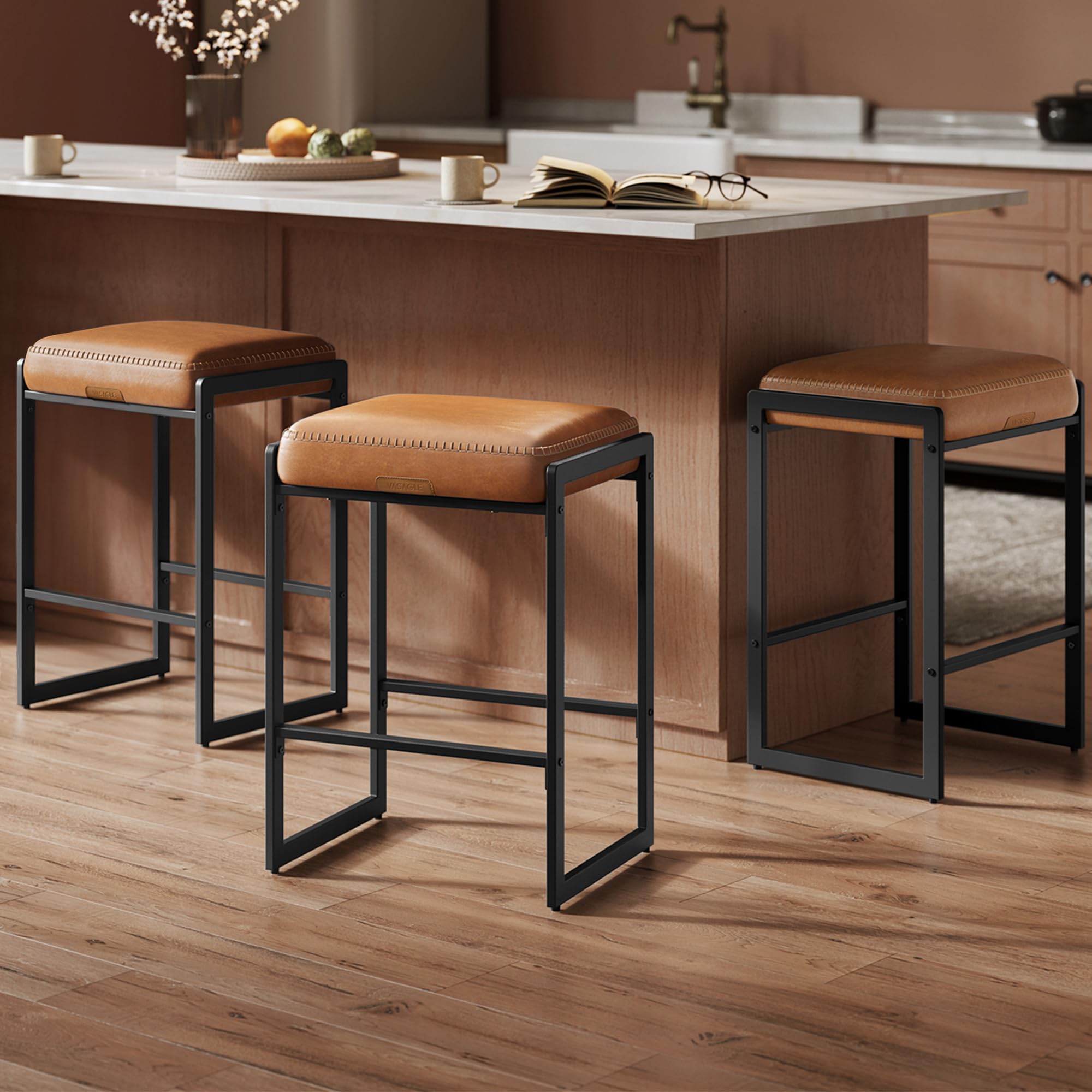 Photo 1 of 1 OF 3 STOOLS ONLY
VASAGLE EKHO Collection - Bar Stools Set of 3, Counter Height Bar Stools, Synthetic Leather with Stitching, Mid-Century Modern Counter Stools, 26-Inch Tall, Kichen Home Bar Dining Room, Caramel Brown