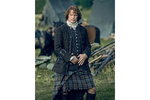 fotos4you Sam Heughan 8 x 10 / 8x10 Glossy Photo Picture Image #16