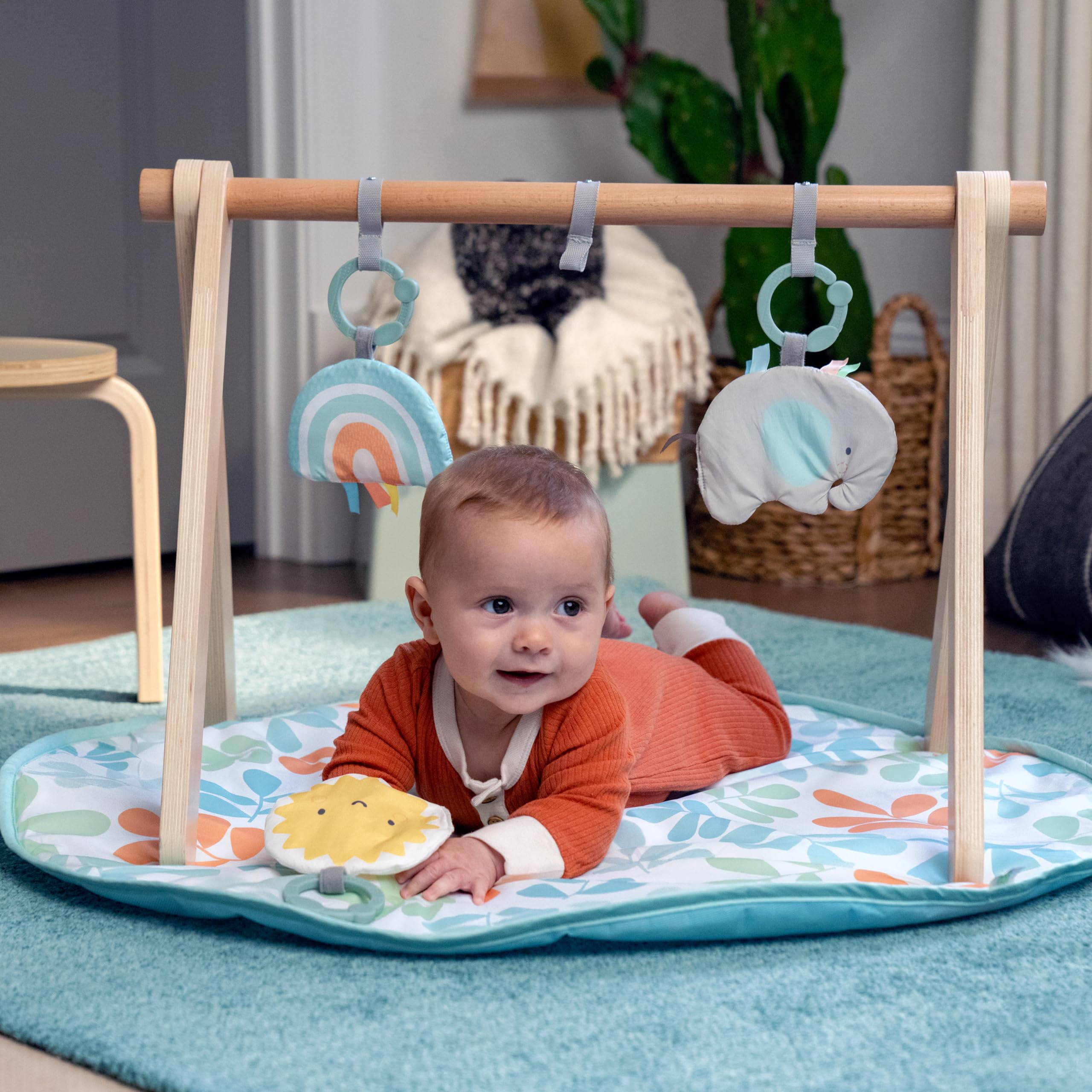 Ingenuity: ity Sun Valley Wooden Toy Arch & Baby Play Mat, Foldable A-Frame Bar with 3 Removable Toys, Machine-Washable Mat, Unisex, for Ages 0-36 Months