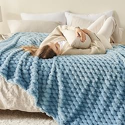 NEWCOSPLAY Super Soft Throw Blanket Blue Premium