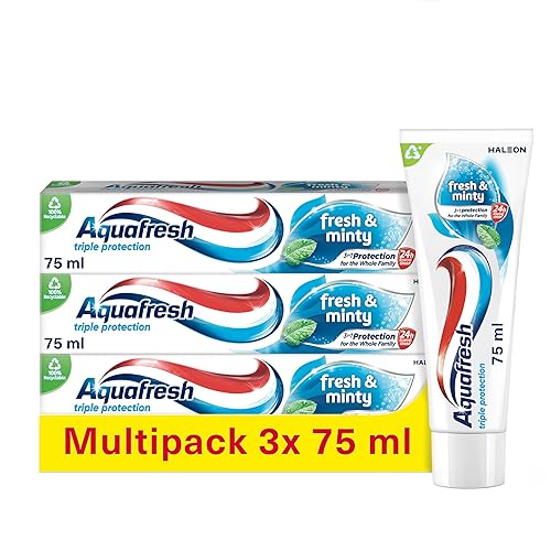Aquafresh Toothpaste Triple Protection Fresh & Minty, 3 in 1 Protection, Pack of 3 x 75ml