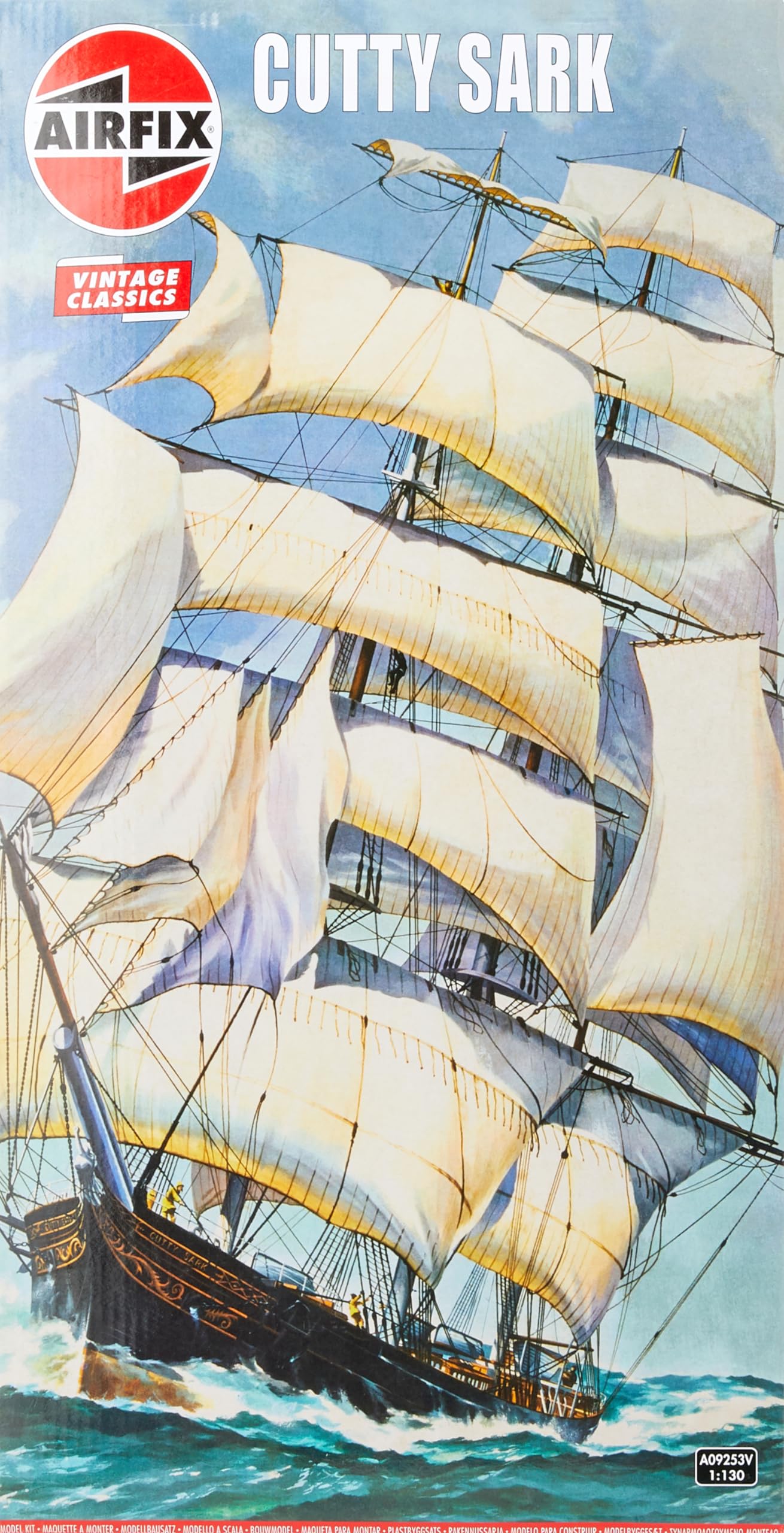 Airfix Vintage Classics Set - A09253V Cutty Sark - Plastic Model Ship Kits for Adults & Children 8+, Set Includes 220 Pieces - 1:130 Scale Model Ship Set