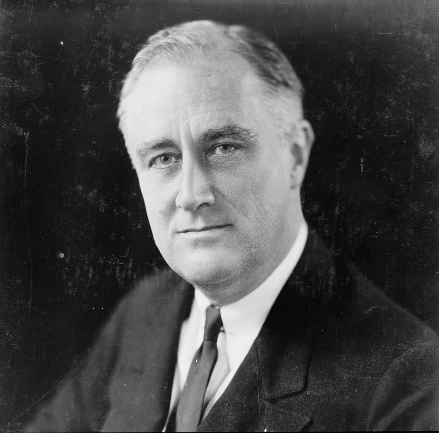 Photographs - Franklin Delano Roosevelt Photograph - Historical Artwork from 1933 - US President Portrait - (5