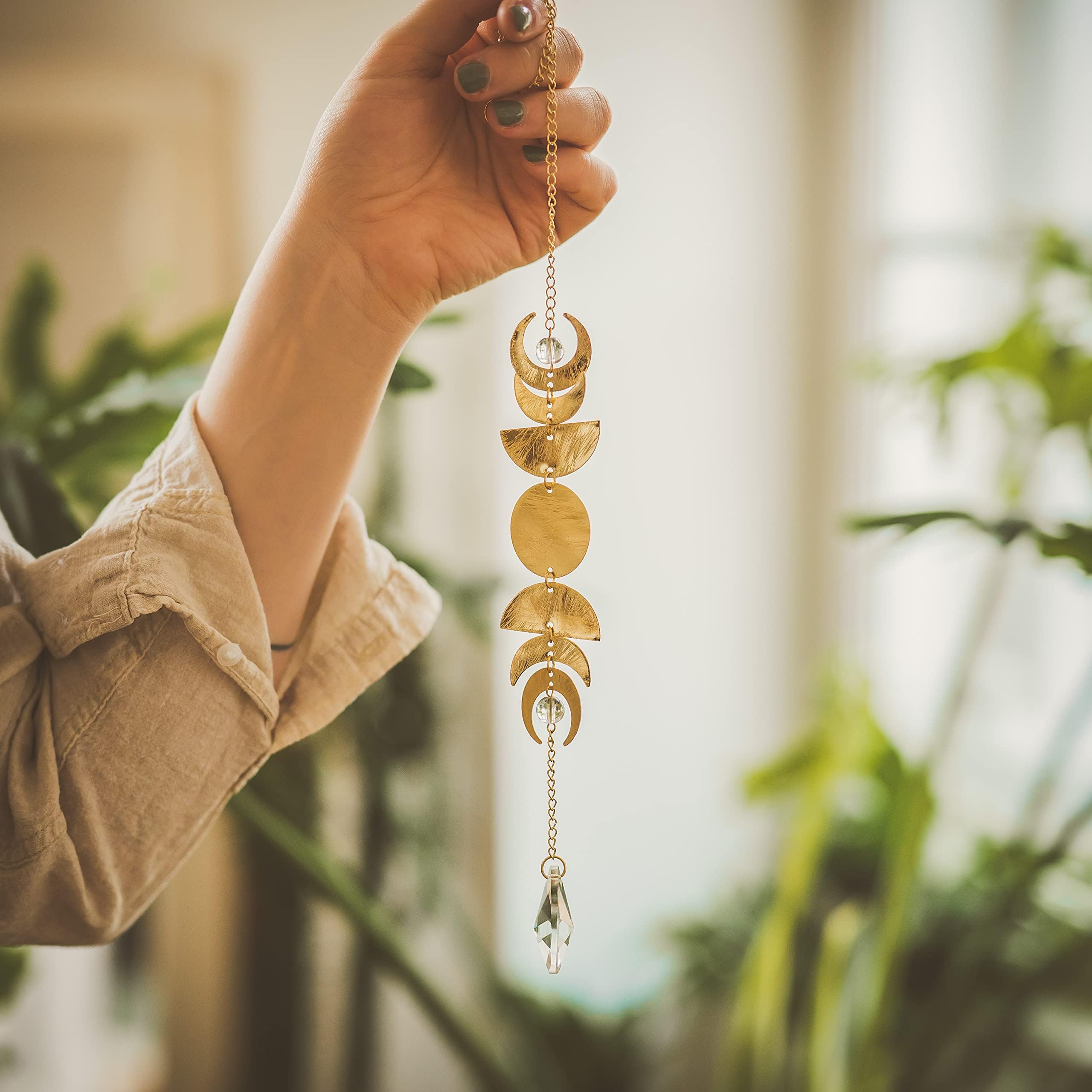 Boho-Berry Boho Moon Phases Sun Catcher with Prism Crystal, Golden Decorative Aesthetic, Perfect Vintage, Indie and Witchy Decoration, Suitable as a Gift