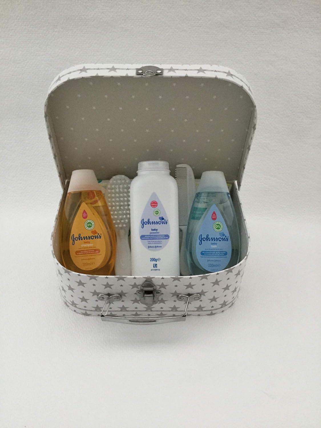 Panier Cadeau Et Boite Souvenir Pour Nouveau Ne Avec Ensemble Doudou En Peluche Et Accessoires Pour Bebe Coffrets Cadeaux Cadeaux De Naissance Et Souvenirs Nreprints Com