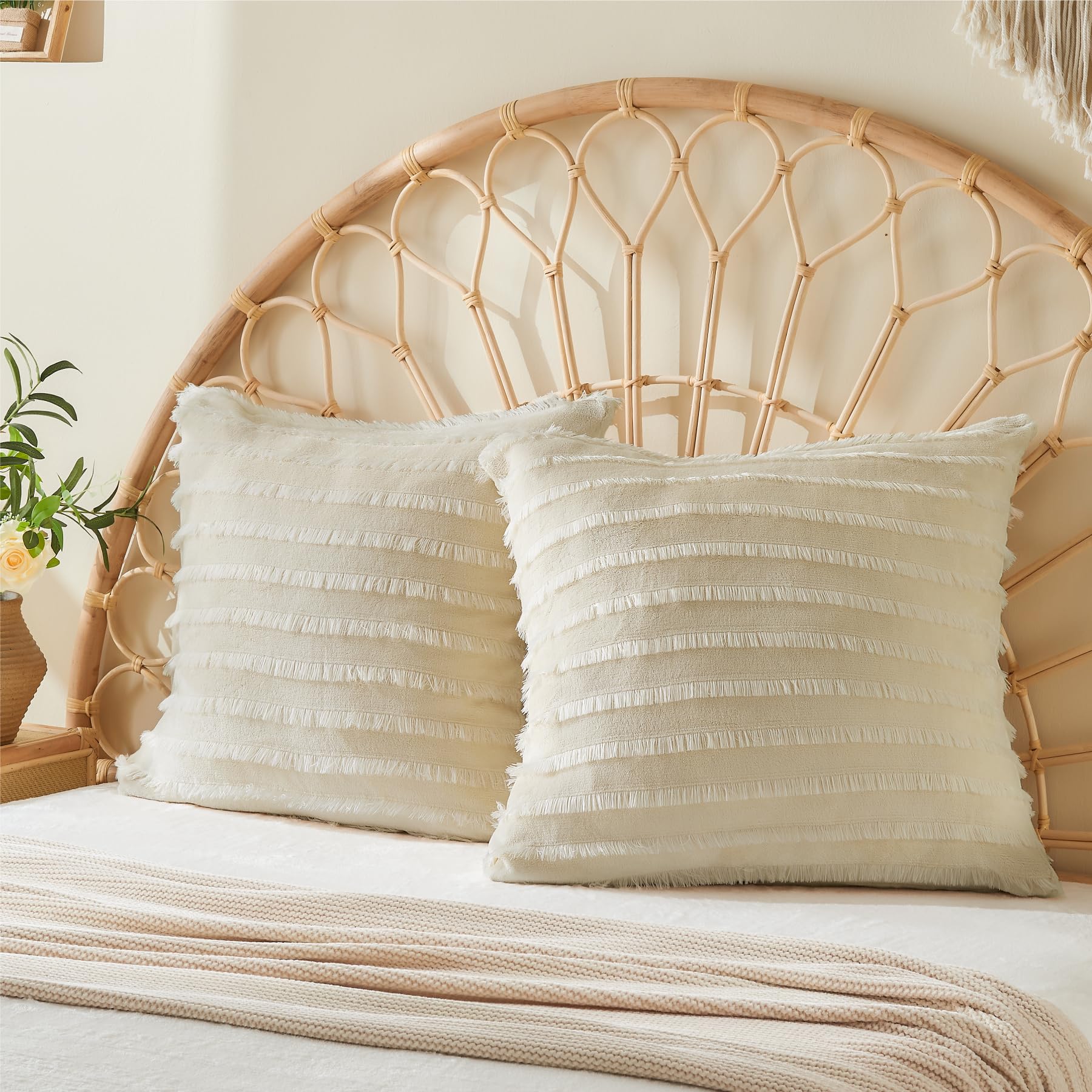 Photo 1 of **ONE PC***BEDELITE Velvet Pillow Covers 26x26 with Zipper, 2 Pack Super Soft Square Pillow Covers for Bedroom, Sofa, Luxury Cozy Fleece Pillowcases for All Seasons(26x26 Inches, Beige-Boho)