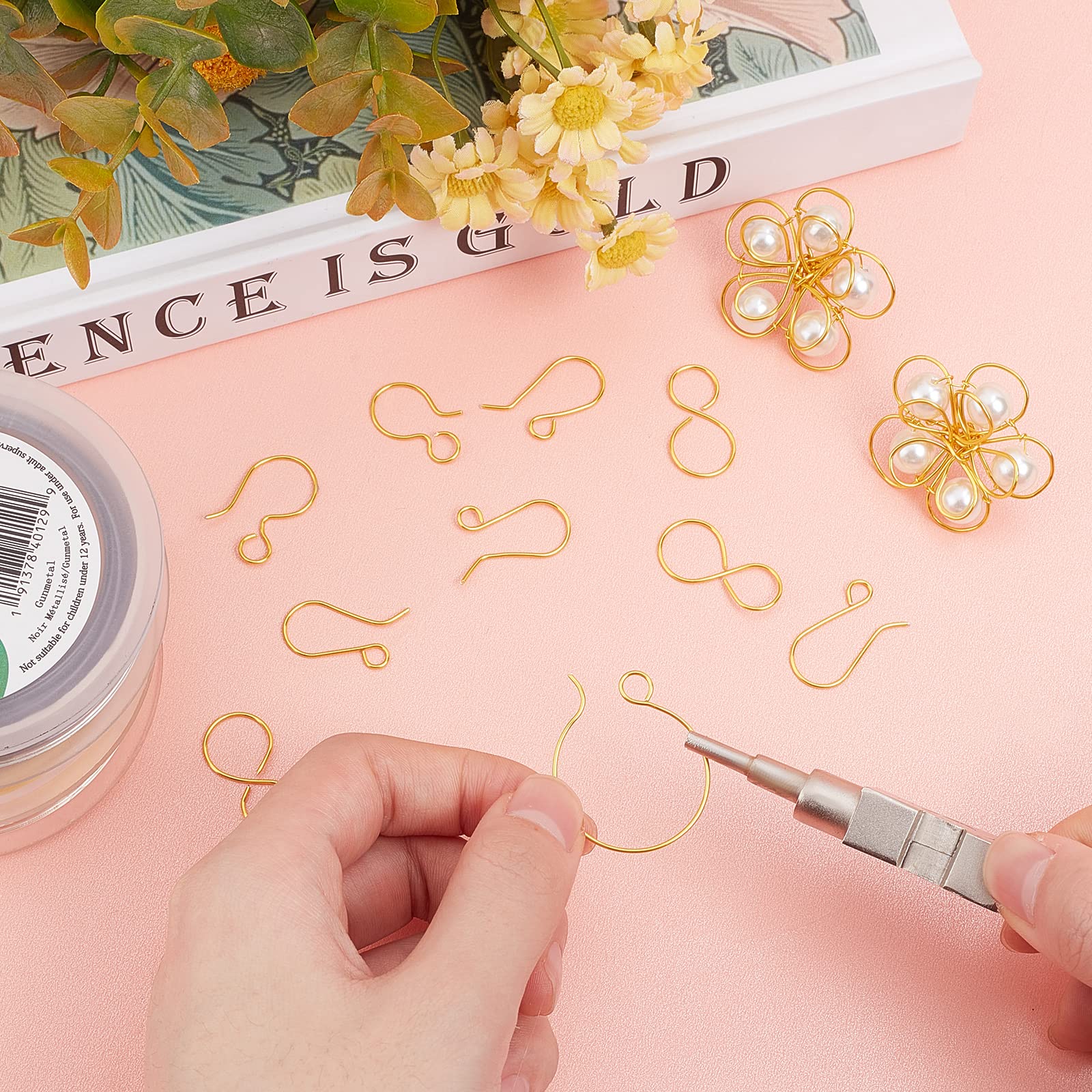 BENECREAT 20 Gauge Wire Jewelry Silver Copper Wire Tarnish Resistant Beading Wire for Craft Jewelry Making, Wreaths, Weaving, Pendant Wrapping, 33 Feet