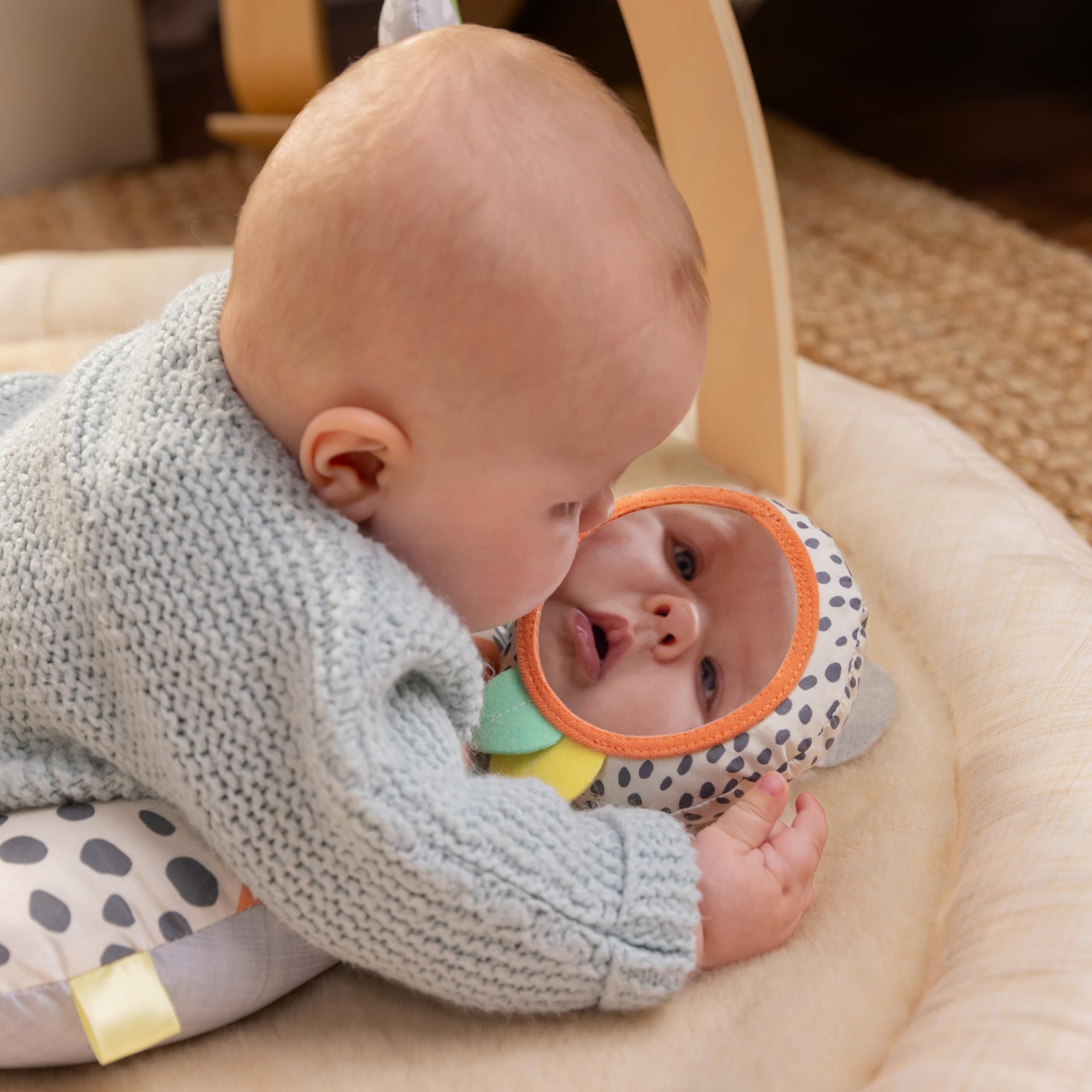 Ingenuity Every Season Plush Lambswool Baby Play Gym and Play Mat, Breathable, Tummy Time Mat, 0+ Months - Natural