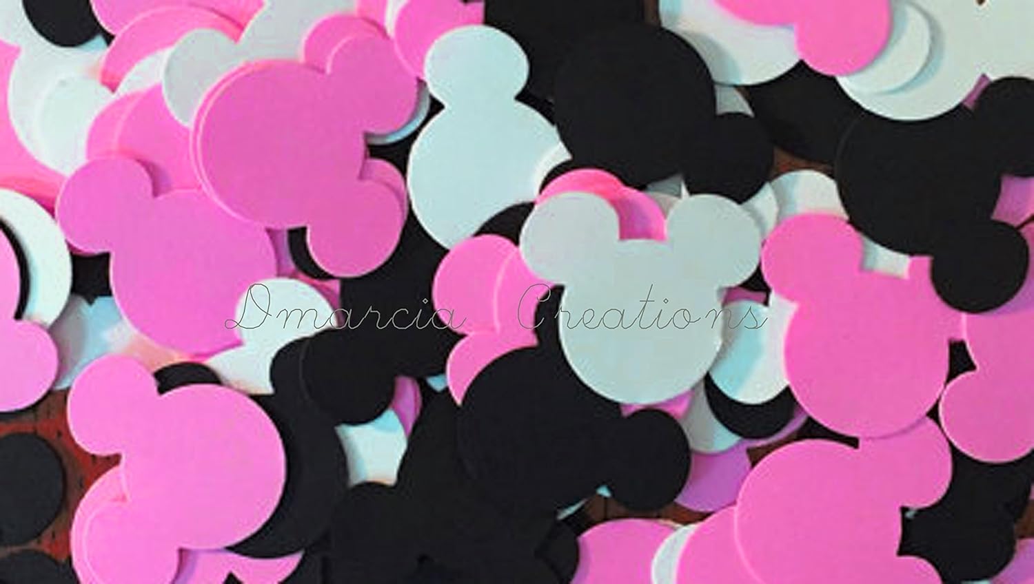 Amazon Com Minnie Mouse Head Confetti Decorations Child S