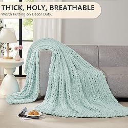 L'AGRATY Chunky Knit Blanket