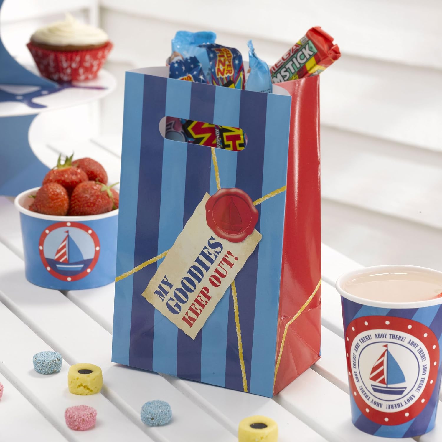 Neviti Ahoy There-Party Bag, 230mm High, Red - Image 3