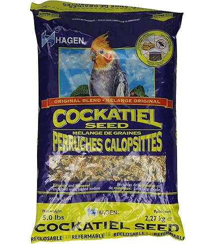 Living World Gravel Paper - 3 Pack Of 9.5x15.75 Inch Bird Cage Liners