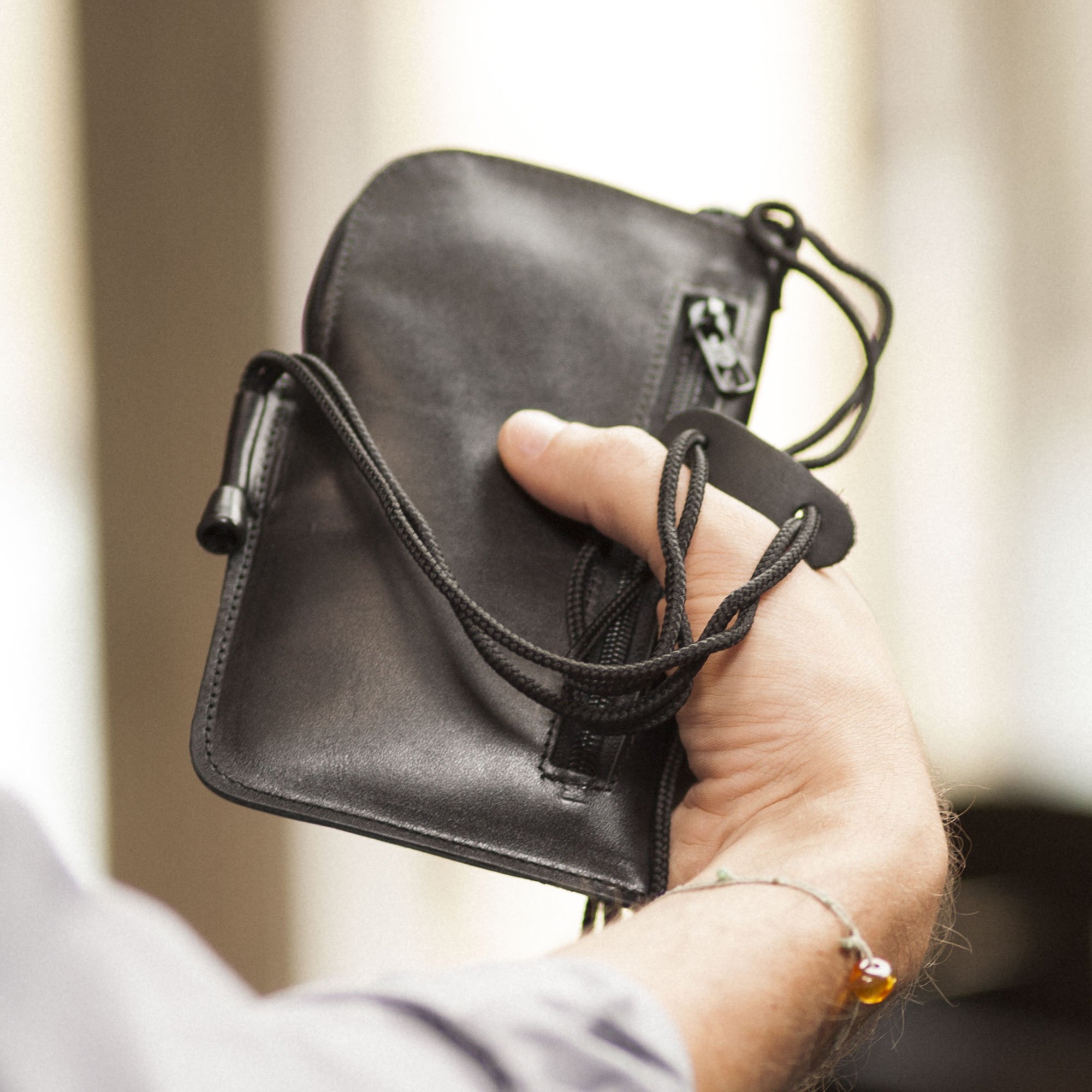 Happer Studio Mini messenger bag for OnePlus Nord 8T 8 UW 7T 7, leather case, cover wallet with neck strap