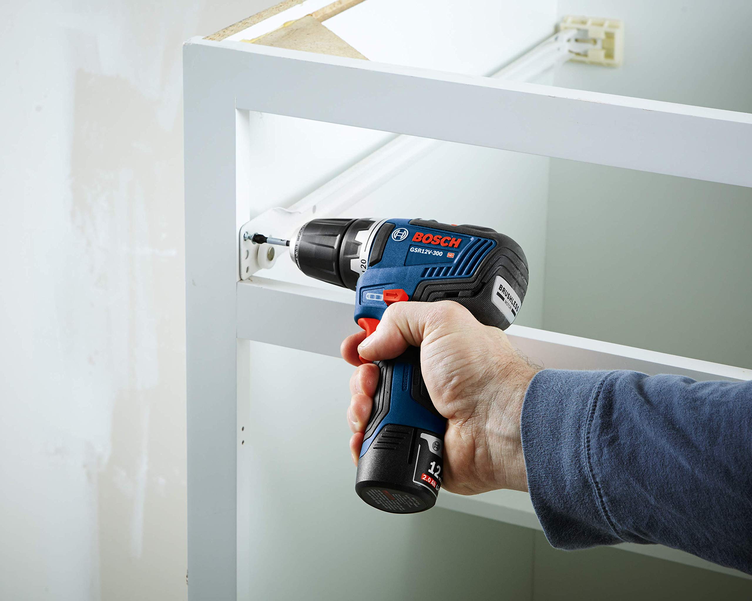 Bosch GSR12V-300B22 12V Max EC Brushless 3/8 In. Drill/Driver Kit