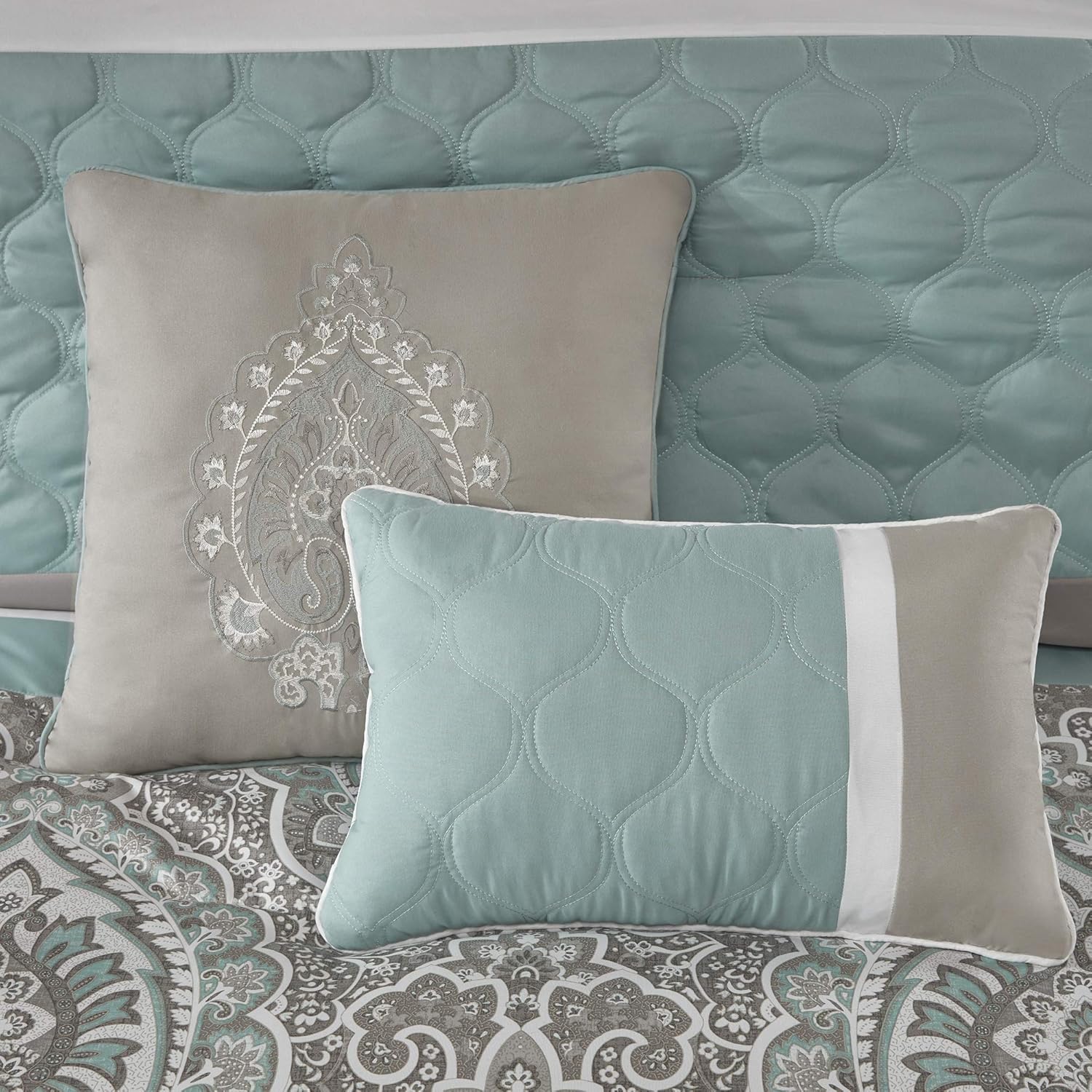 510 DESIGN Shawneel 8 Piece Bedding Comforter Set for Bedroom, King Size, Seafoam: Home & Kitchen