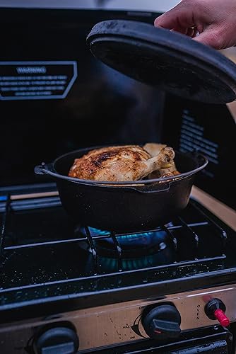 Stansport QT Pre-Seasoned Cast Iron Dutch Oven Flat Bottom