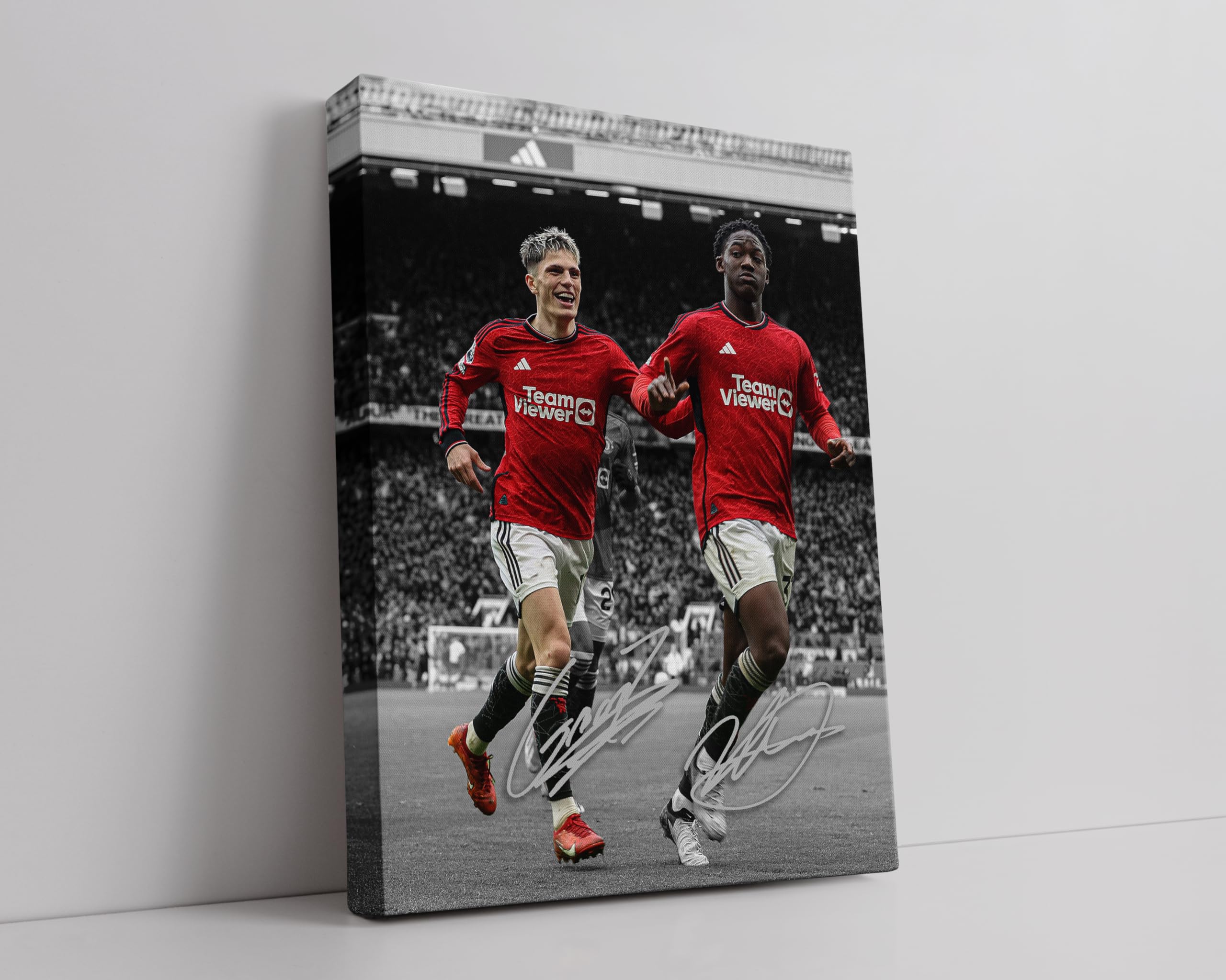 HWC Trading Kobbie Mainoo & Alejandro Garnacho 16 x 12 inch Streched Canvas Print Signed Autograph for Football Fans and Supporters - Image 1