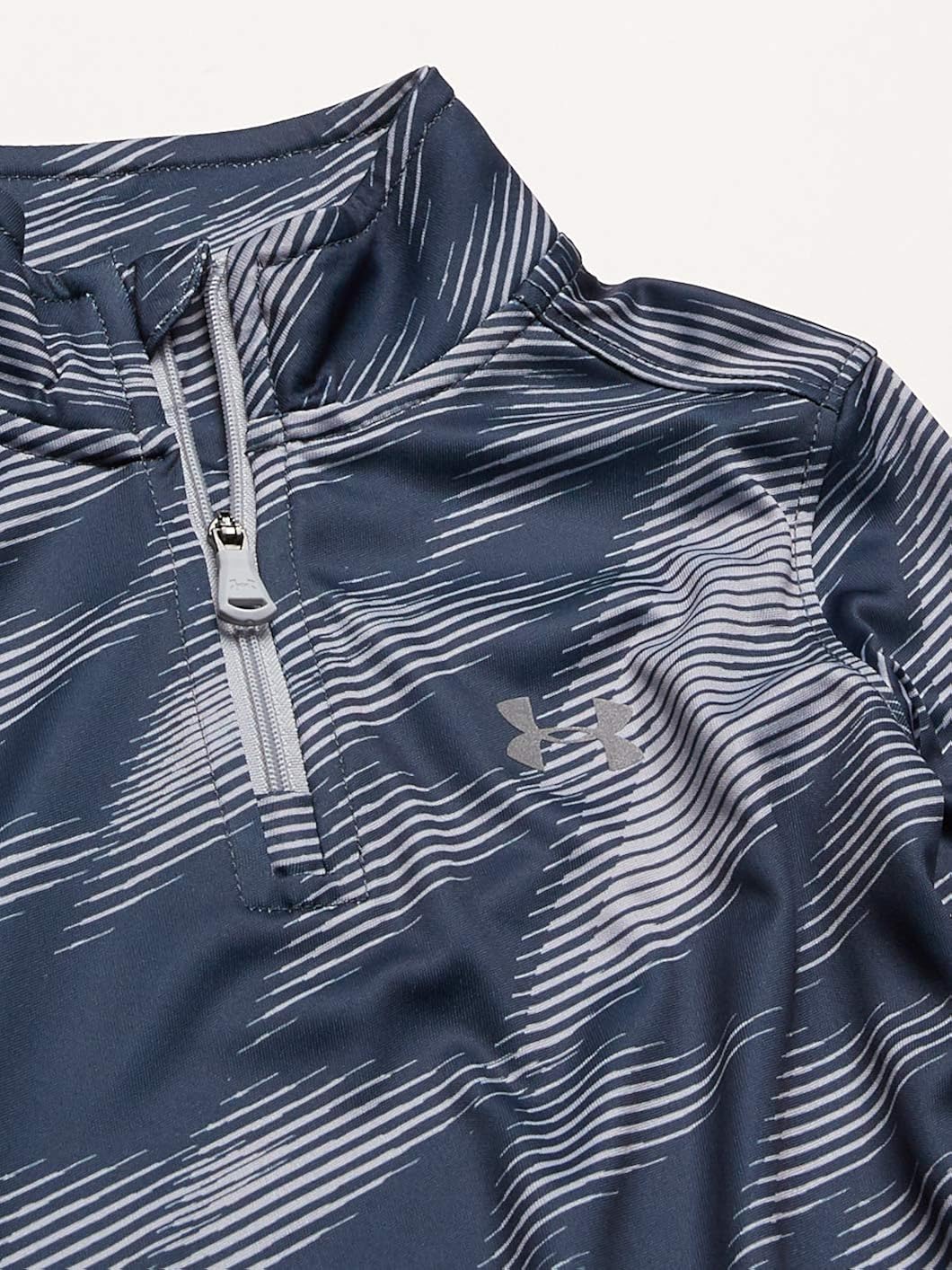Under Armour Boys' 1/4 Zip Long Sleeve Top: Clothing