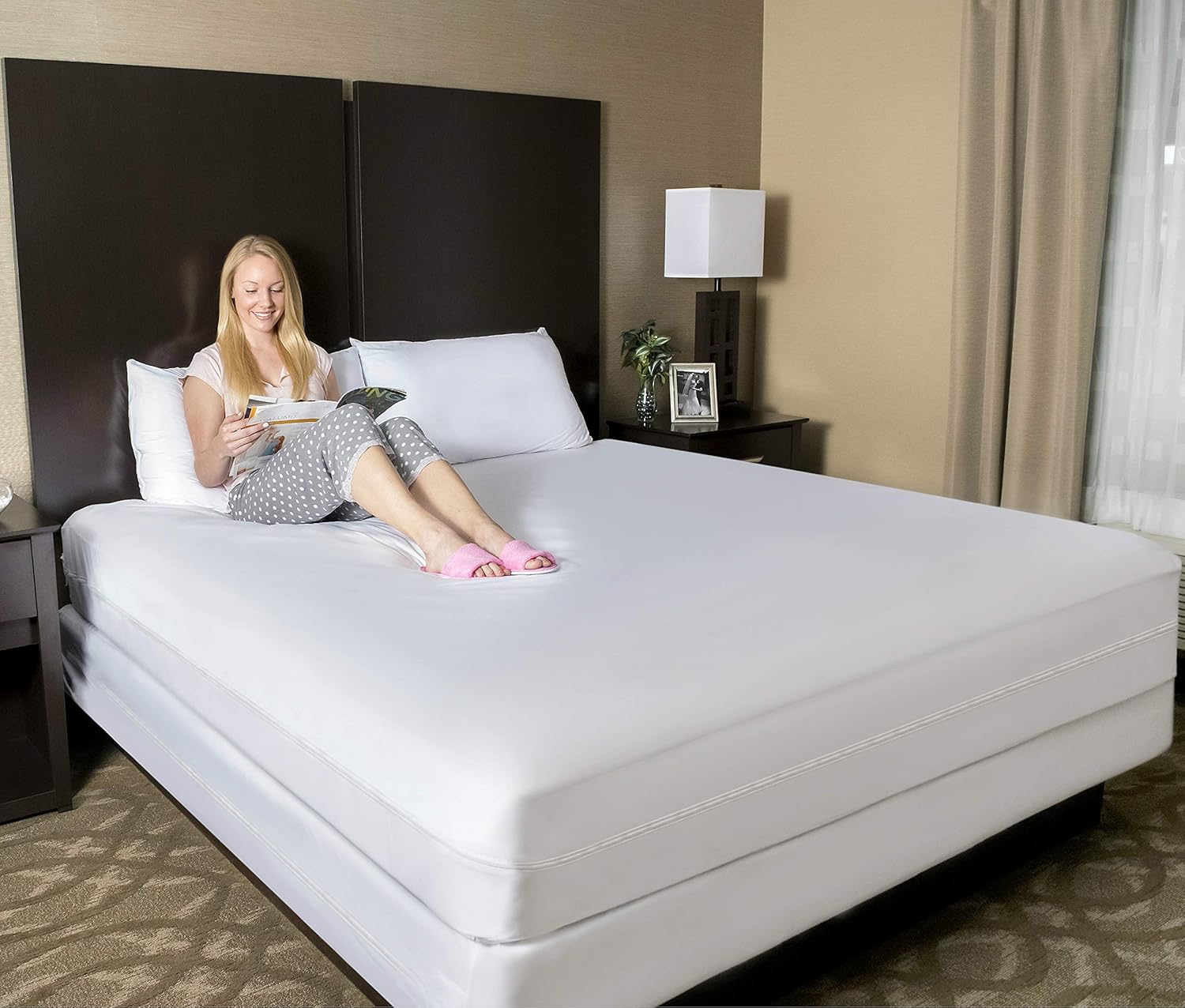 Four Seasons Essentials Standard Pillow Protectors (Set of 2) – Allergy Pillow Cover Bedbug Waterproof Hypoallergenic Dust Mite Proof Zippered Encasement: Home & Kitchen