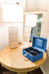 Arregui C9225 Blue Steel Money Box Cash Box with Removable Tray & Keys view 7