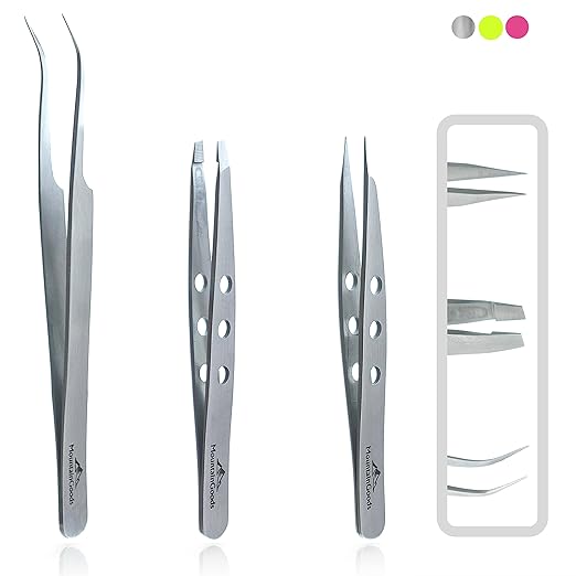 Set de 3 Pinzas de Acero Inoxidable originales de MountainGoods | Para Cejas y Pestañas | | para eliminar pelos encarnados | Larga duración gracias a su Acero Quirúrgico y una Hoja precisa | Forma anatómica ajustada para una experiencia de Trabajo ideal | Disponible en 3 colores | Set completo que incluye 3 Pinzas diferentes
