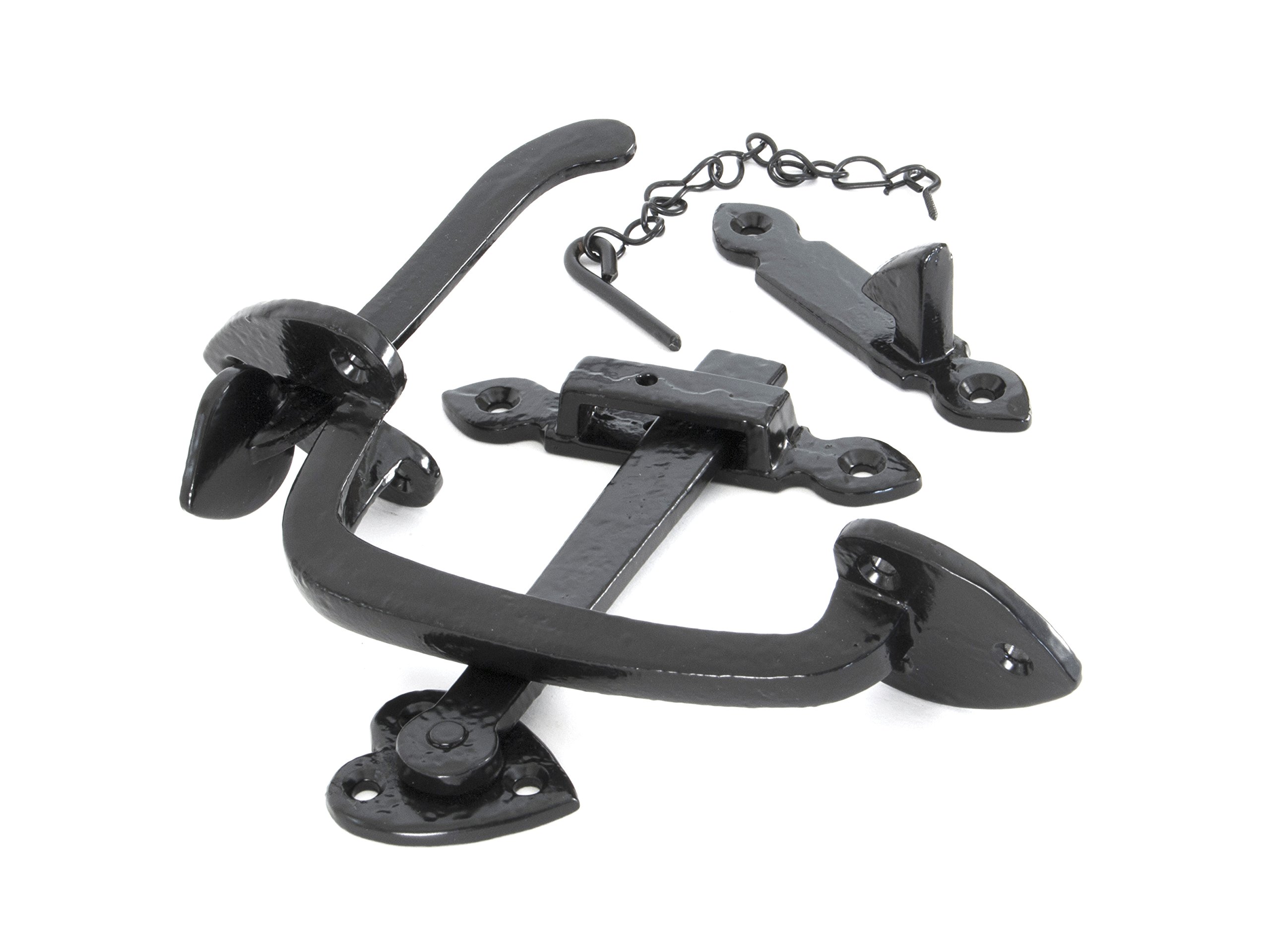 From The Anvil Black Cast Thumblatch Set with Chain