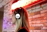 Numark HF125 Compact Recording Headphones 6ft Cable 40mm Drivers Closed Back view 6