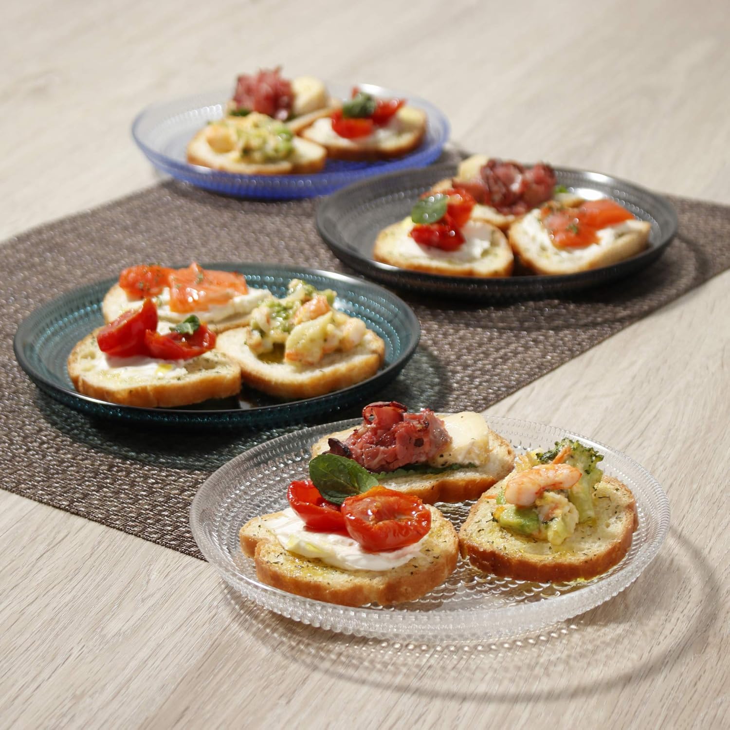 Kastehelmi 6.75" Clear Plate: Health & Personal Care