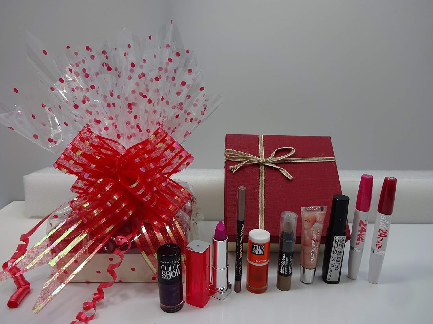 Maybelline Make Up Beauty Bundle Gift Box In Gift Hamper, Gift Set For Her Amazon.co.uk Beauty