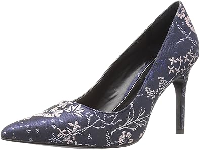 charles david denise pointed toe pump